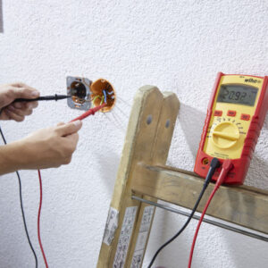 Anw SB25542 Digital multimeter up to 1000V AC CAT IV Office Wall 03 600x600